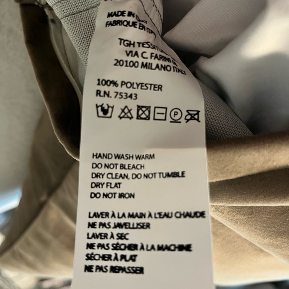 1-NWT TGH TESSITURA VELVET DECORATIVE PILLOWS (Read description for details) - Picture 17 of 17